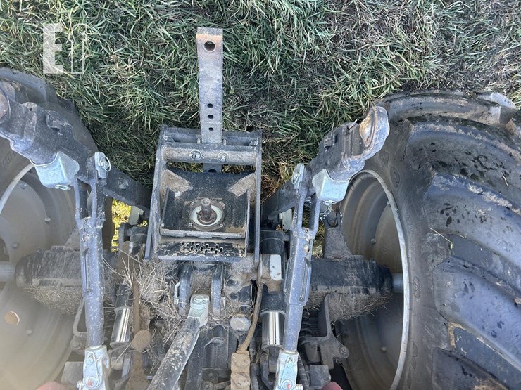 2022-case-ih-maxxum-150-image-29