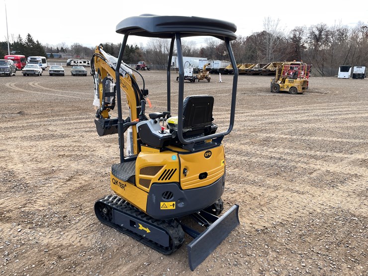 #9217-•-2025-unused-cfg-mini-excavator-image-3