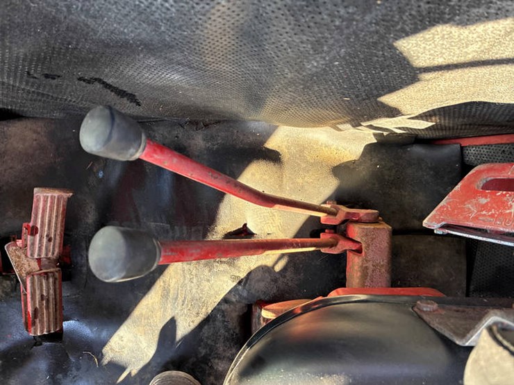 case-ih-100-image-50