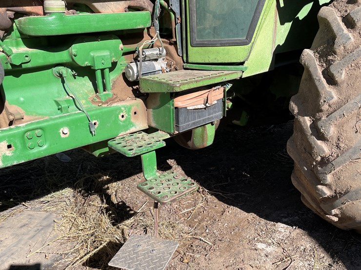 john-deere-4230-image-21