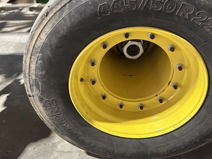 2014-john-deere-db60-image-13