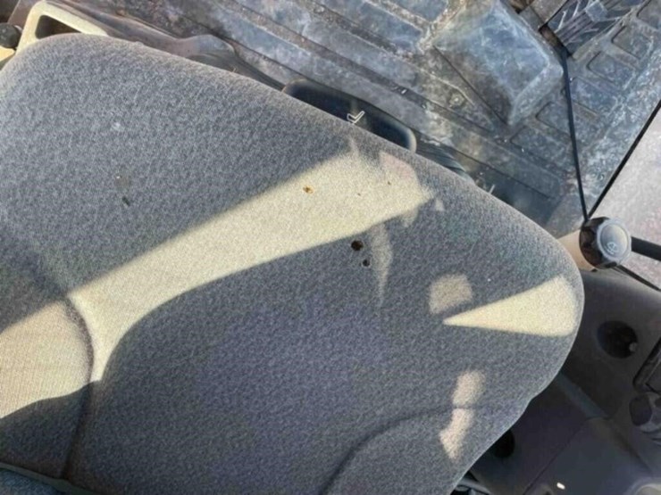 2018-deere-672g-image-29