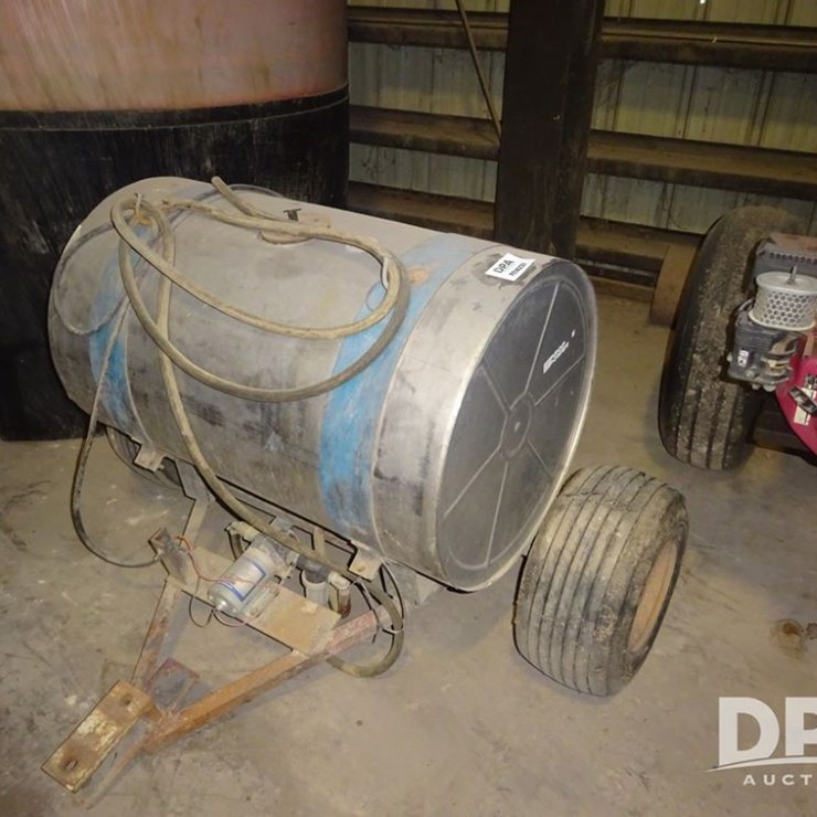 Pull Behind Sprayer (PZ14237)