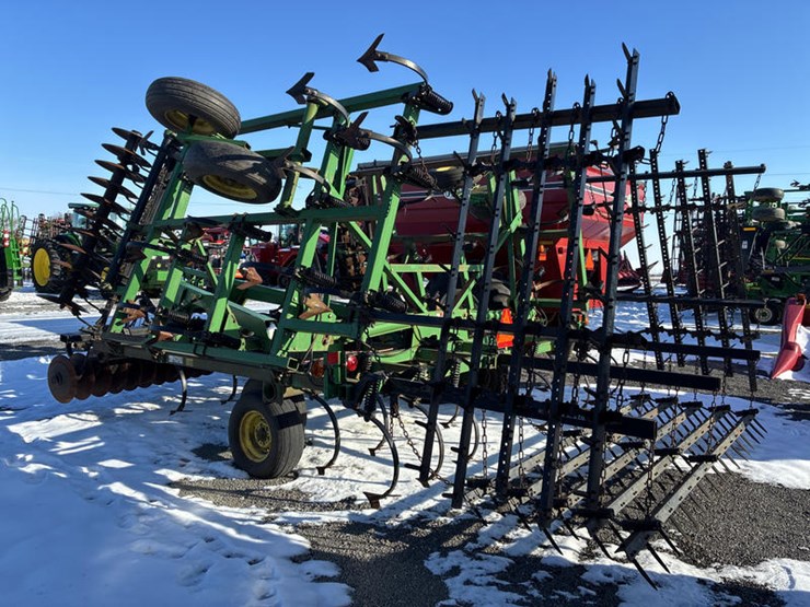 john-deere-726-image-38