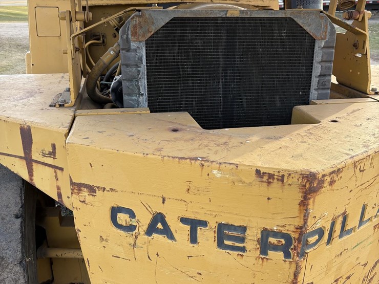 caterpillar-v200b-image-14
