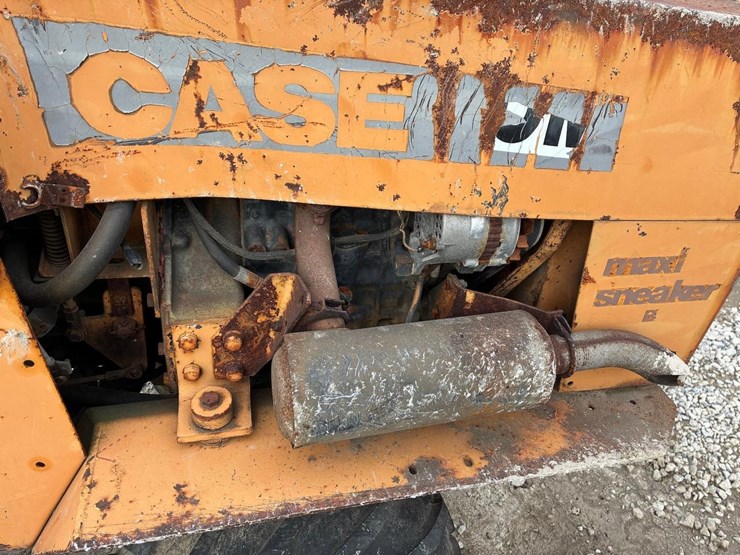 case-maxi-sneaker-image-13