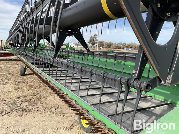 john-deere-635d-image-15