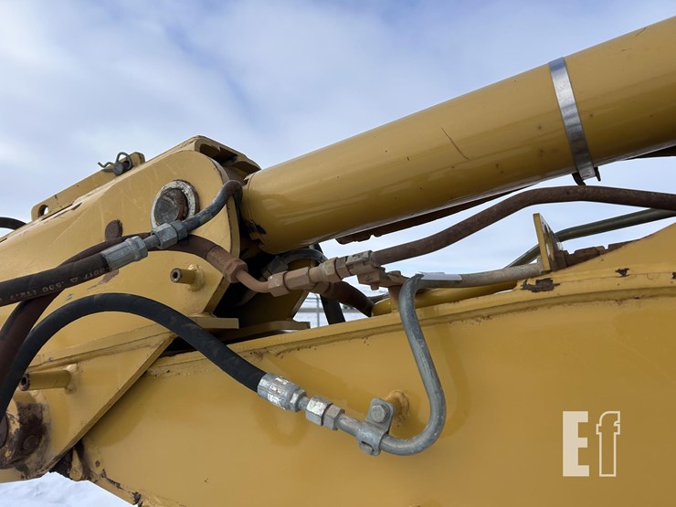 caterpillar-420d-image-79