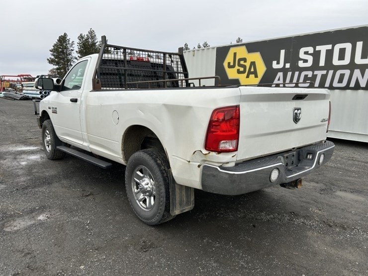 2018-dodge-2500-image-3