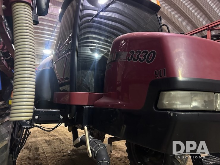 case-ih-patriot-3330-image-22