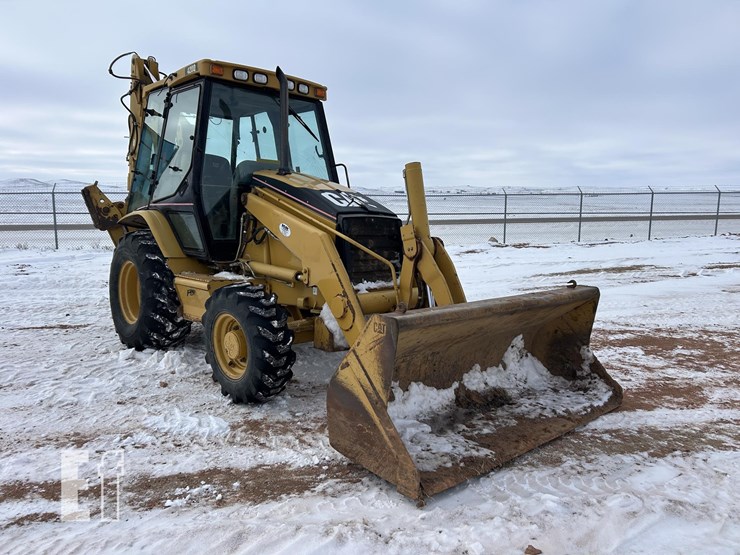 caterpillar-420d-image-3