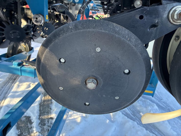 kinze-3500-image-16