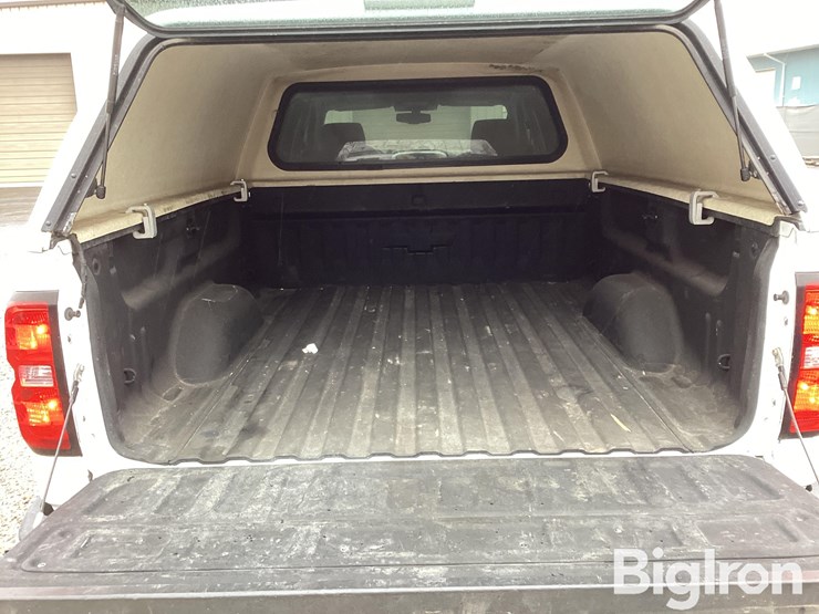 2016-chevrolet-silverado-1500-lt-image-14