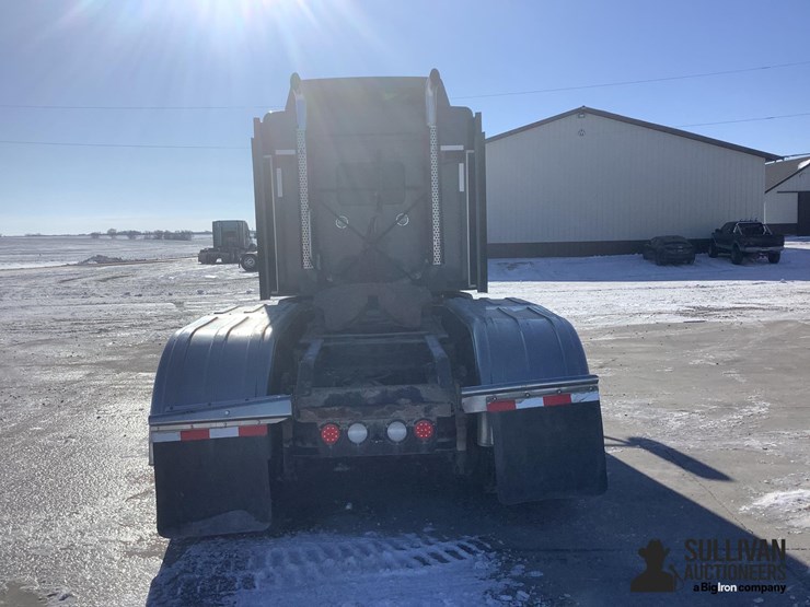 kenworth-t600-image-6