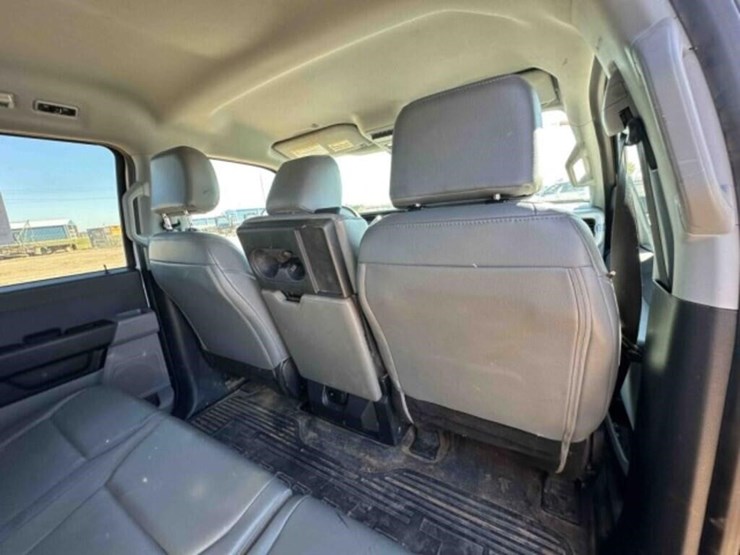 2024-ford-f350-image-49