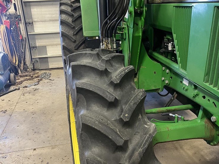john-deere-7200-image-13
