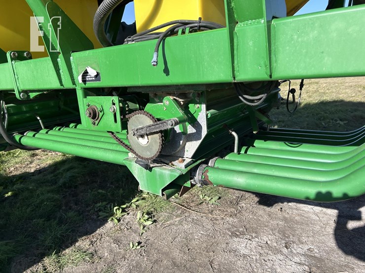 john-deere-1890-image-22