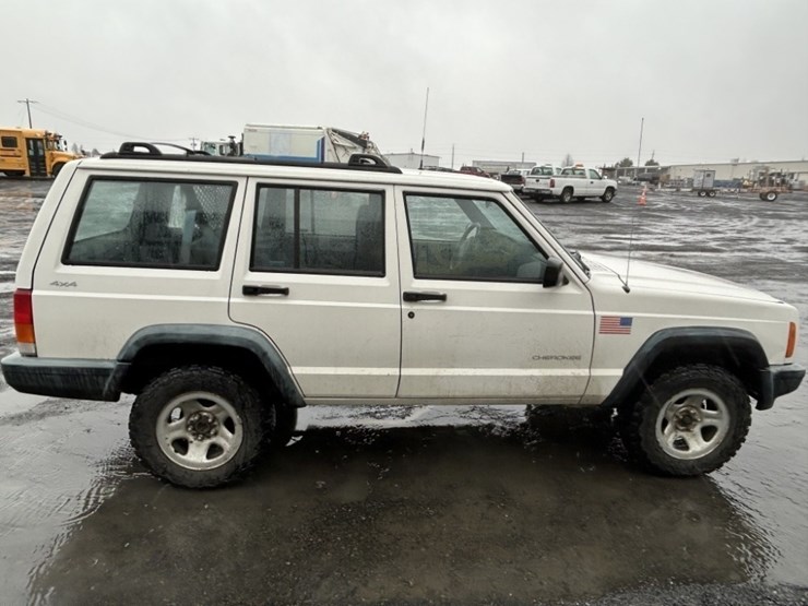 jeep-cherokee-image-6