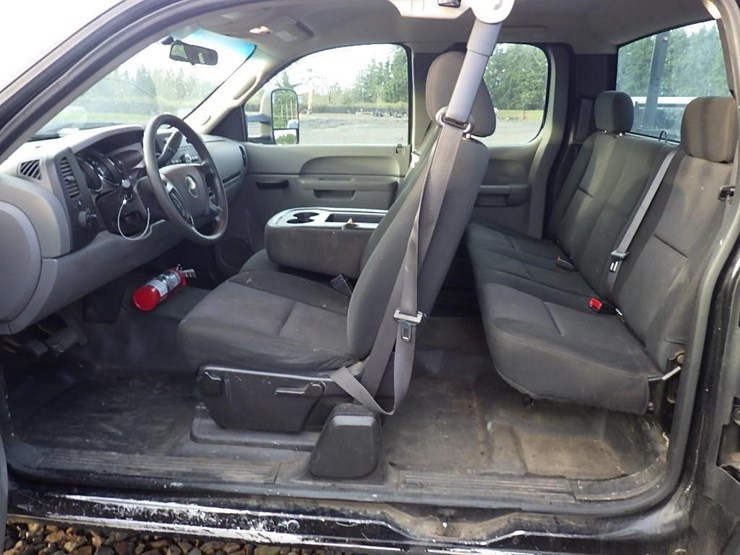 chevrolet-2500hd-image-16