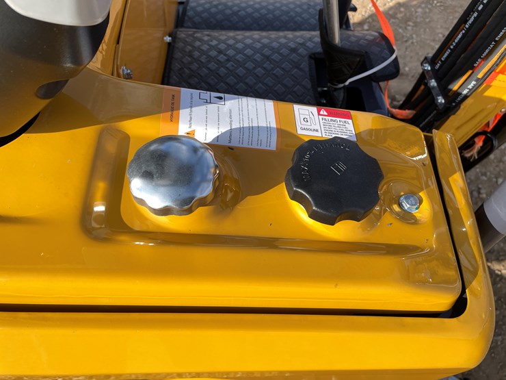 #9212-•-2025-unused-cfg-mini-excavator-image-21