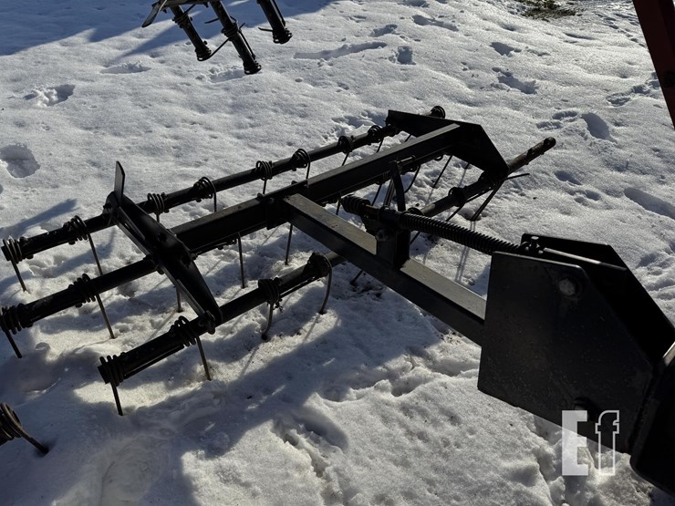 case-ih-3900-image-34