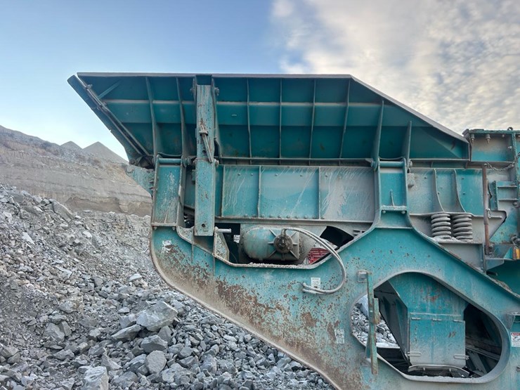 caterpillar-c12-image-10