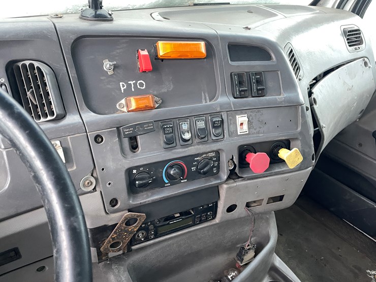 ford-tractor-image-39