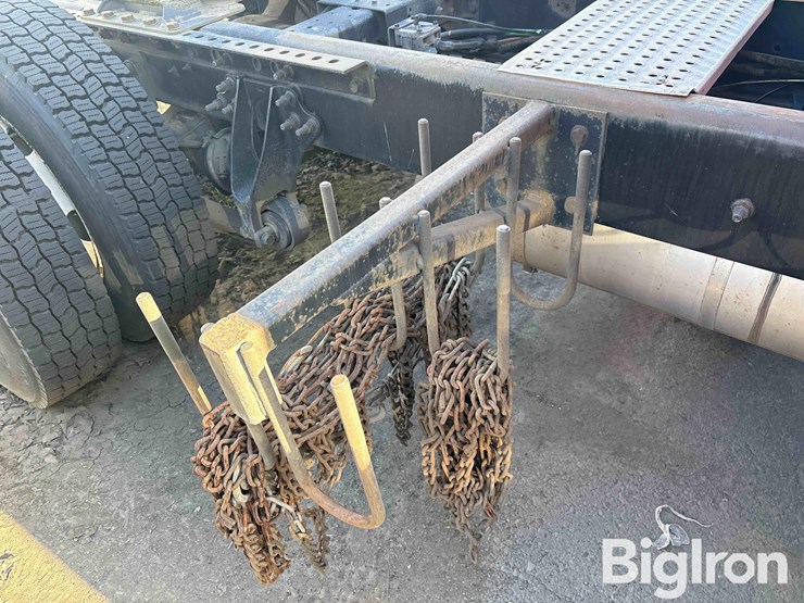 2006-international-durastar-4400-image-13