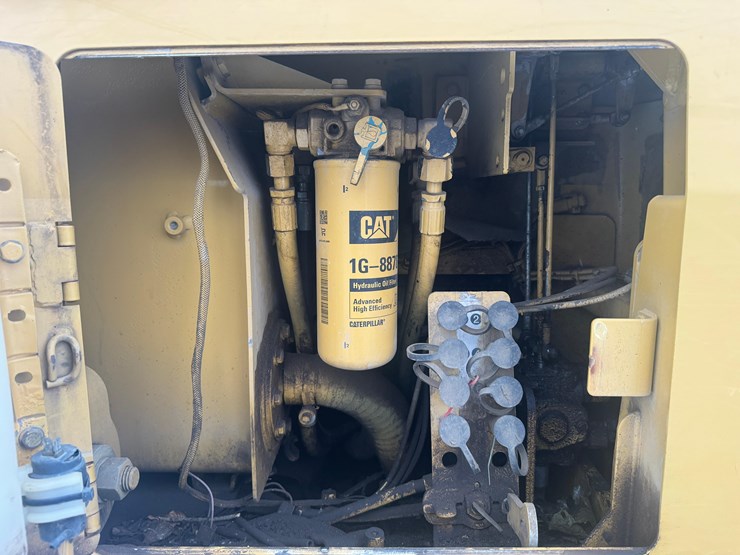 caterpillar-d5g-lgp-image-9