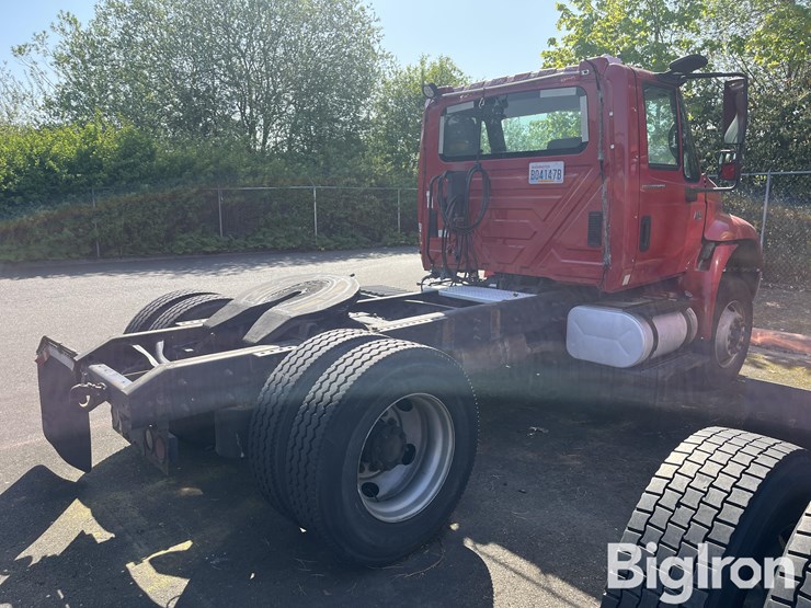 2007-international-durastar-4400-image-6