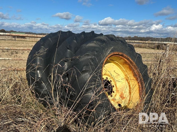 john-deere-8640-image-11