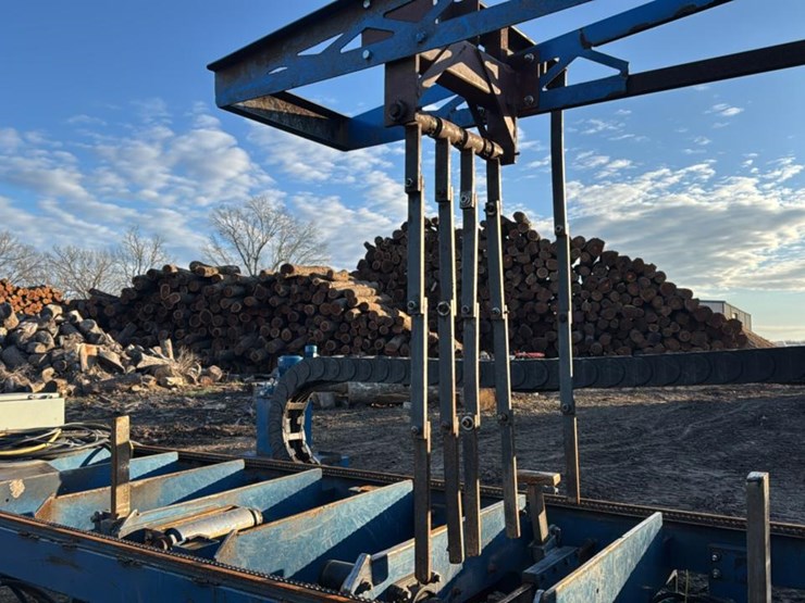 #165-•-2014-baker-bbs-o-“3640e”-stationary-bandmill-image-34