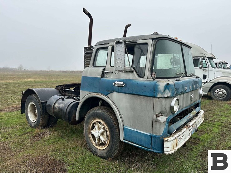 ford-tractor-image-24