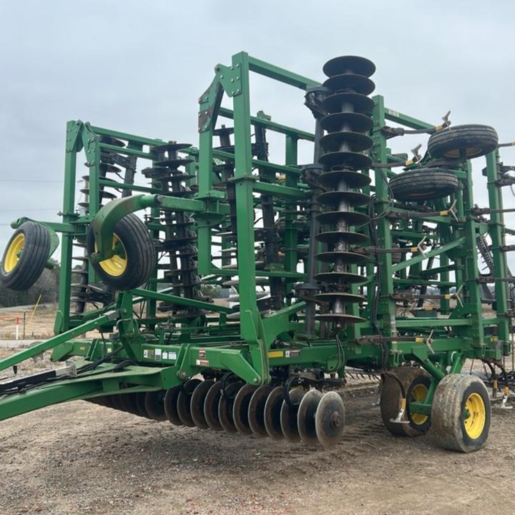 2009 JOHN DEERE 2310