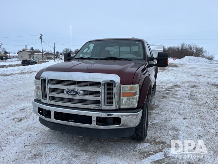 ford-f250-xlt-image-2