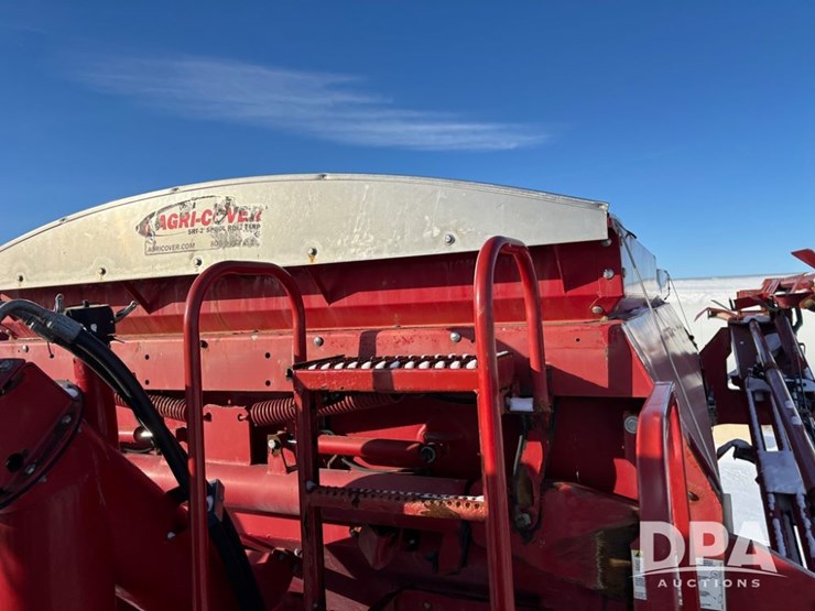 2015-case-ih-2015-image-60
