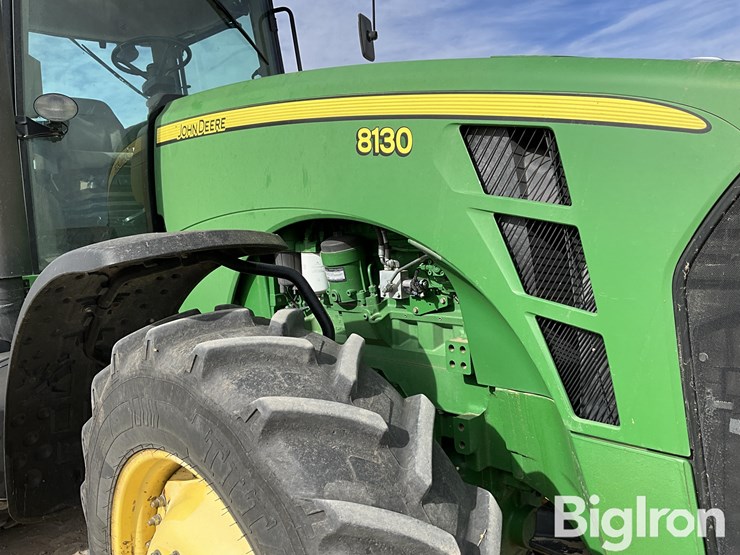 john-deere-8130-image-19