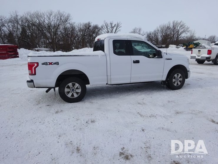 ford-f150-xlt-image-29