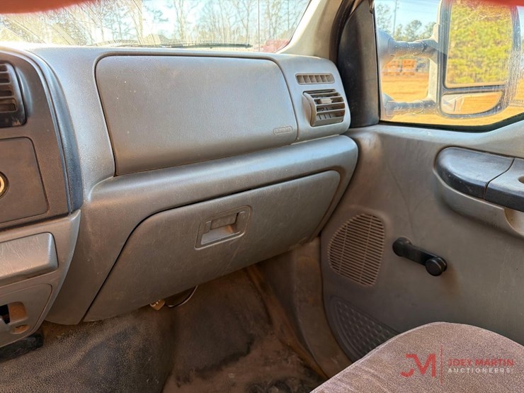 ford-f250-xl-image-17