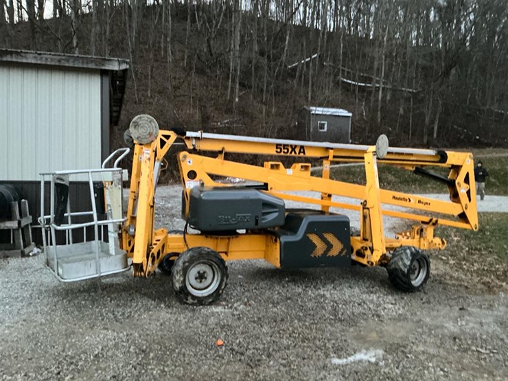 #108-•-2009-bil-jax-5533xa-boom-lift-image-6