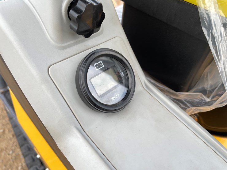 #9209-•-2025-unused-cfg-mini-excavator-image-23