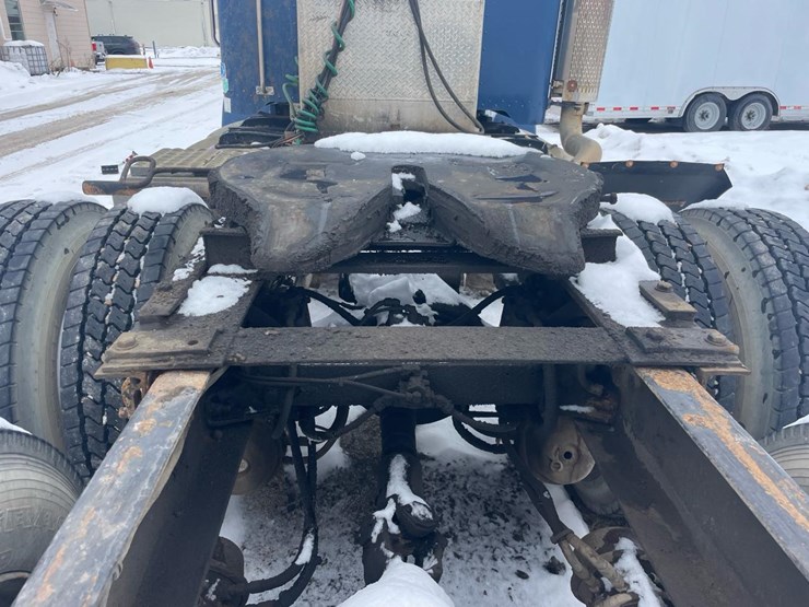 1996-peterbilt-378-image-19