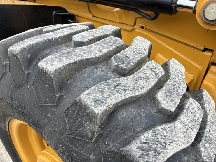 caterpillar-415f2-image-51