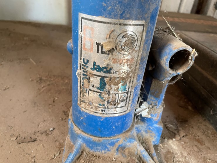 #3715-•-air-tools,-grinder-and-jack-image-12