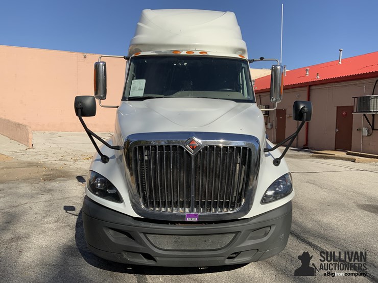 2018-international-prostar-image-2