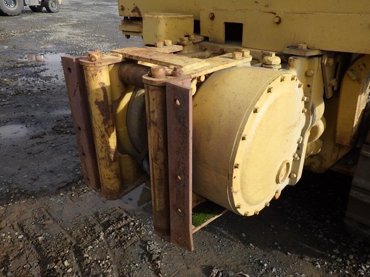 caterpillar-d4e-image-9