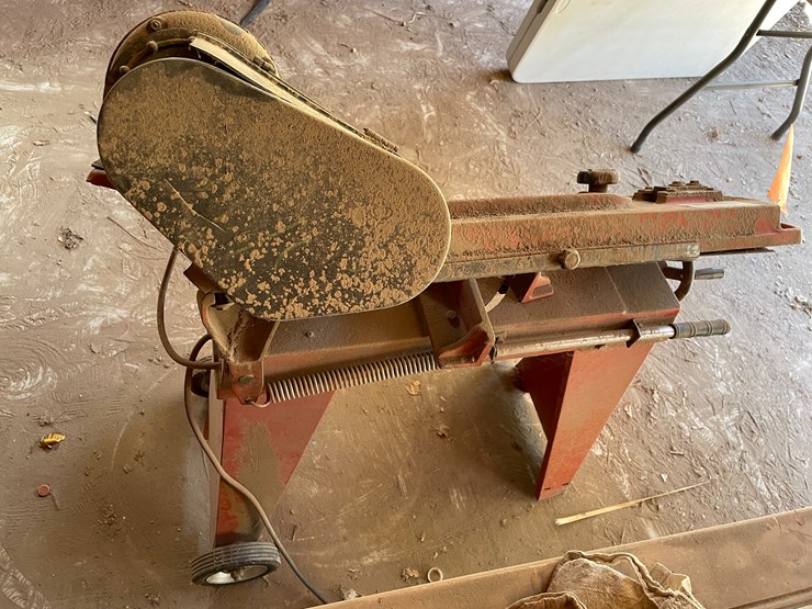 #3691-•-amrox-bandsaw-image-11