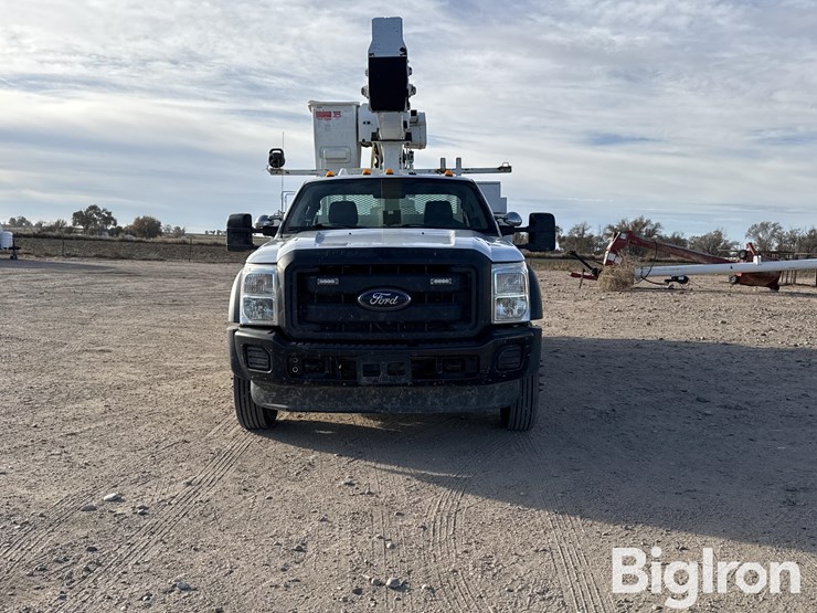 ford-f550-xlt-image-2