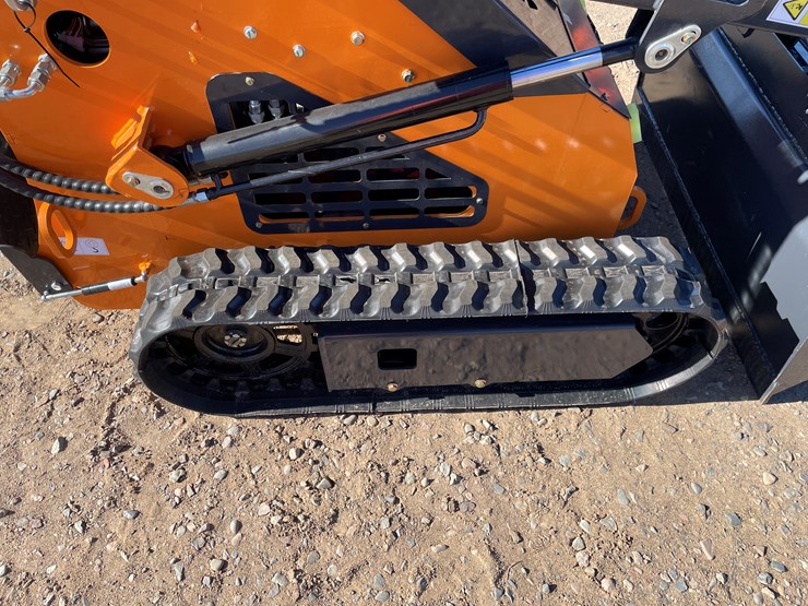 #9290-•-unused-2025-landhonor-mini-skid-steer-loader-image-5