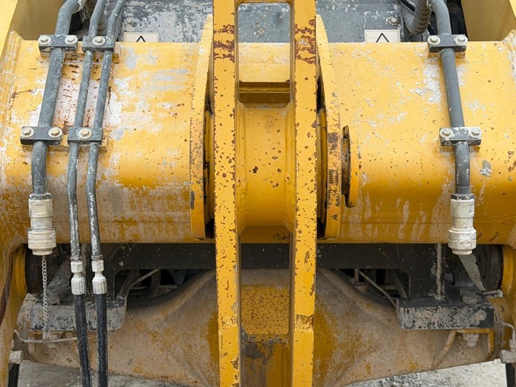 2016-sdlg-l938f-image-11